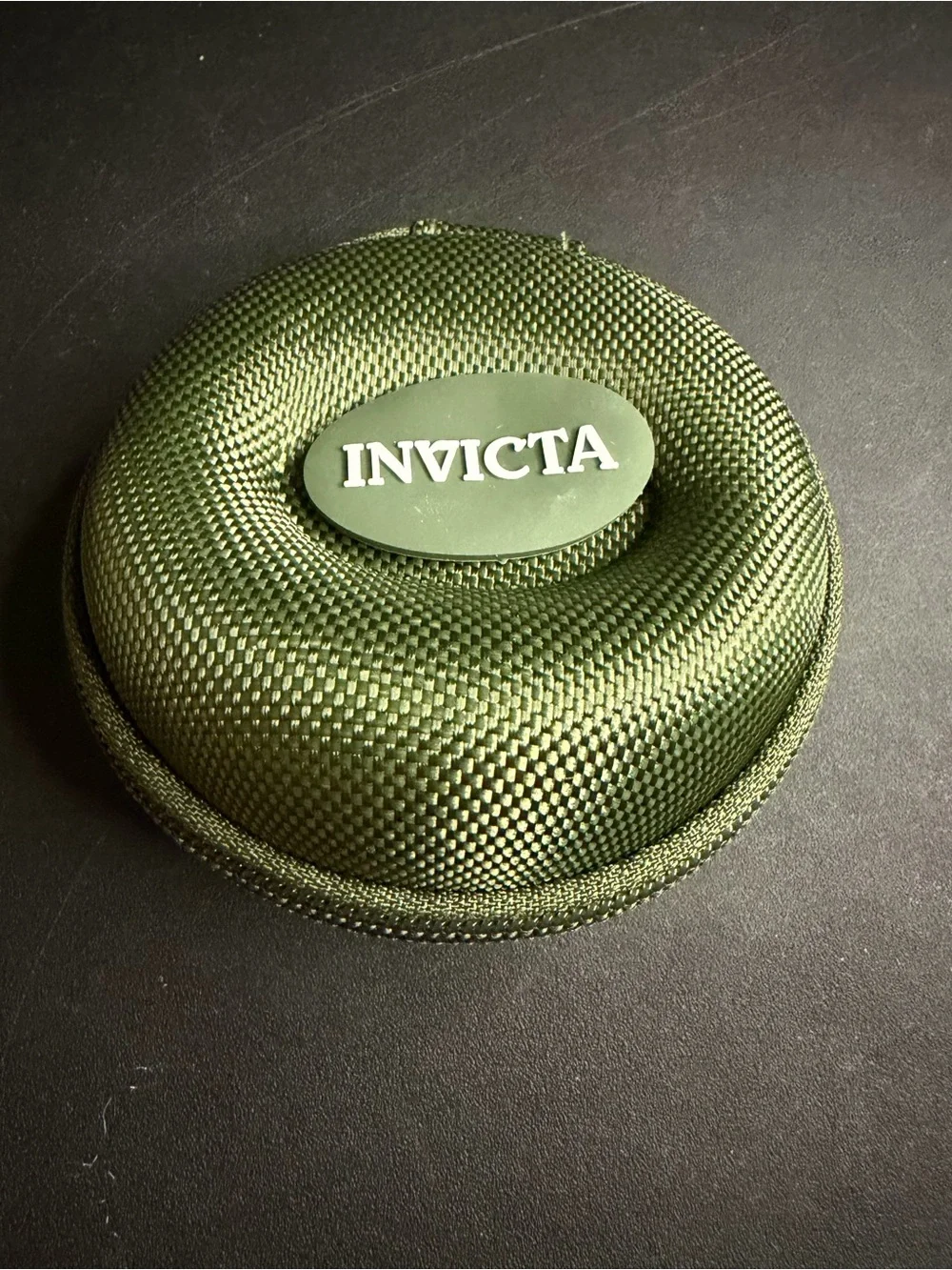 Invicta Pro Diver Watch & Case Bundle — Green